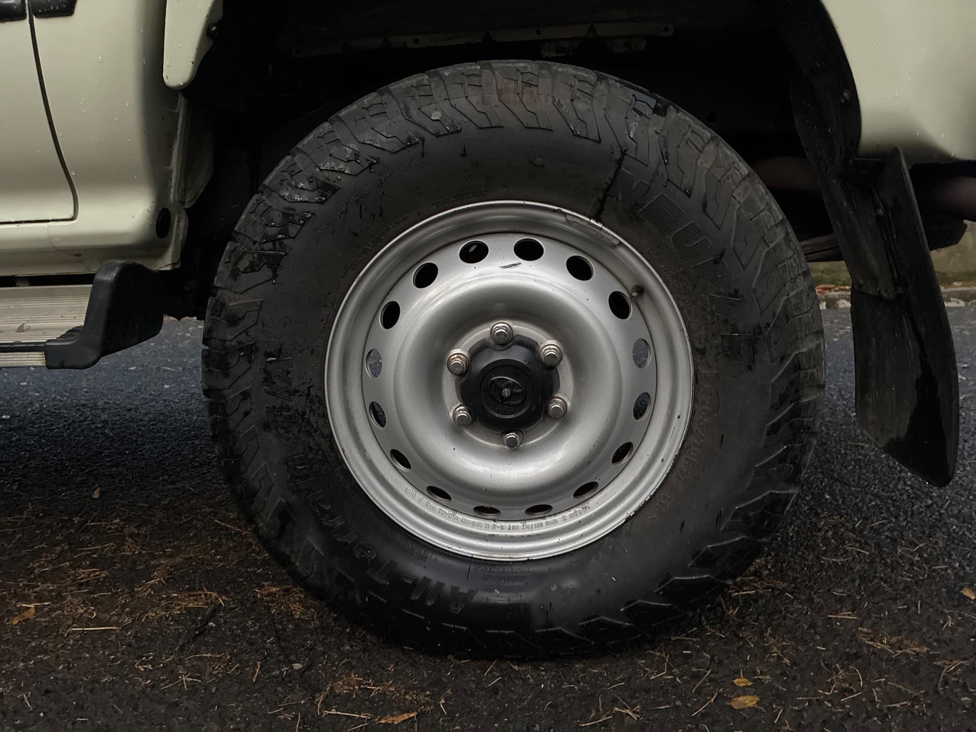 Toyota Hilux 1996 — foto 6